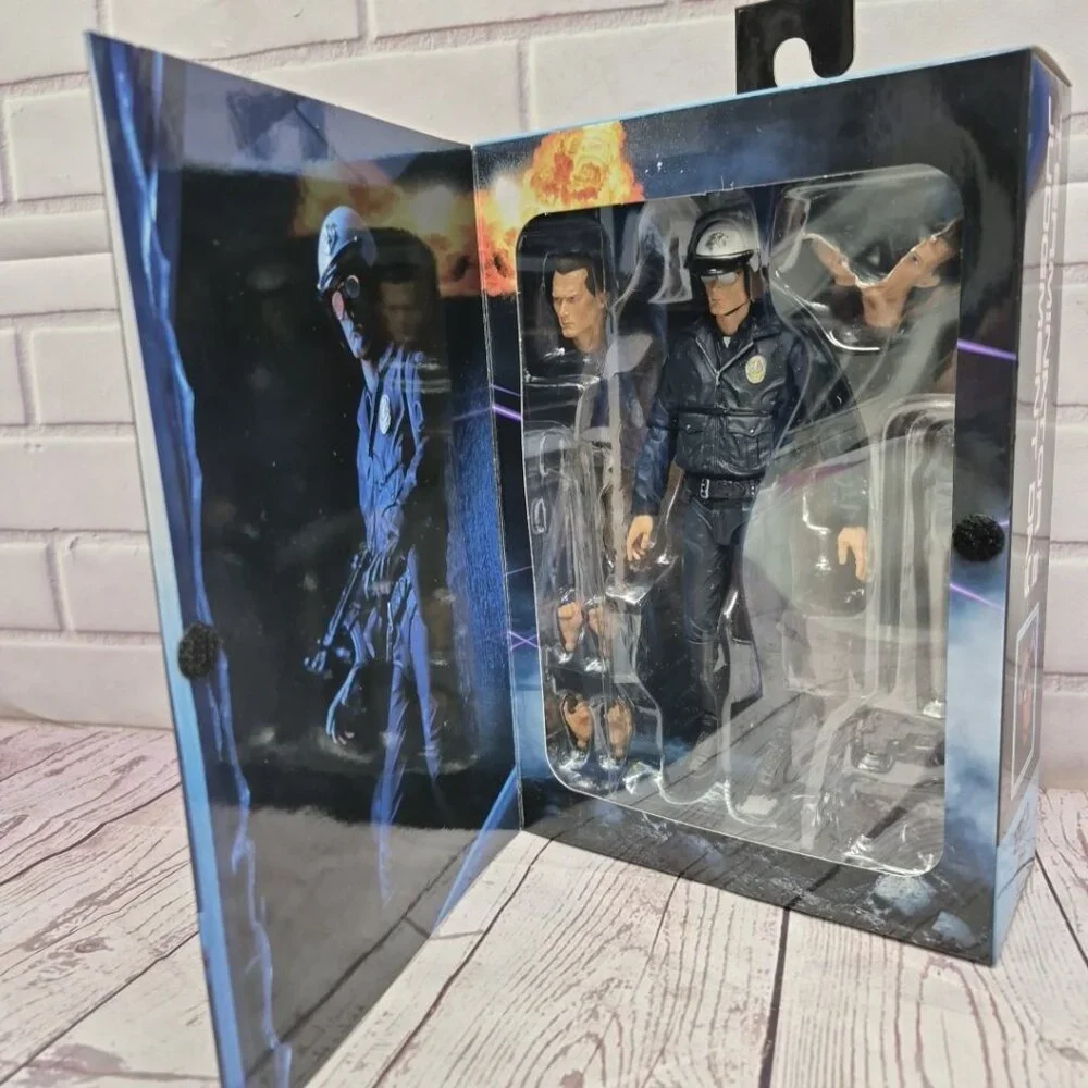 NECA Terminator Judgment Day T-1000 Motorcycle‎ Cop 7 Inch Action BAF Figure
